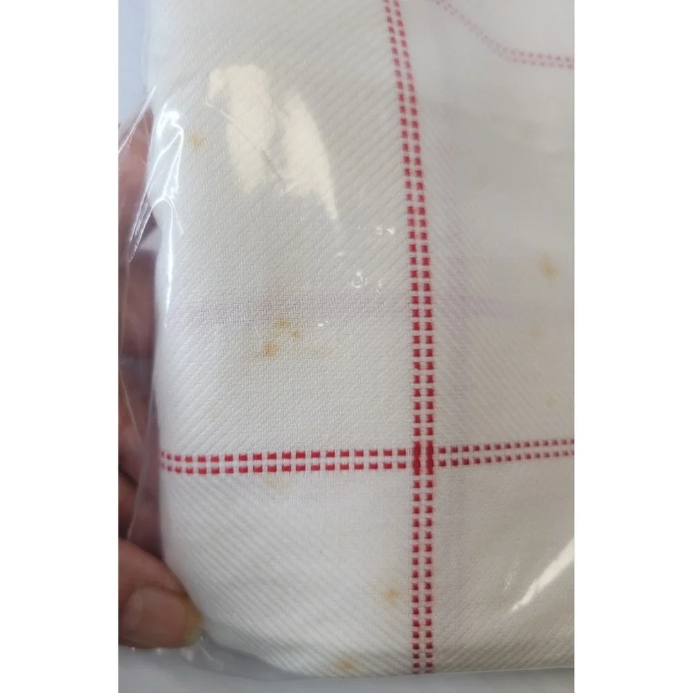 Williams Sonoma White & Red 100% Cotton 70